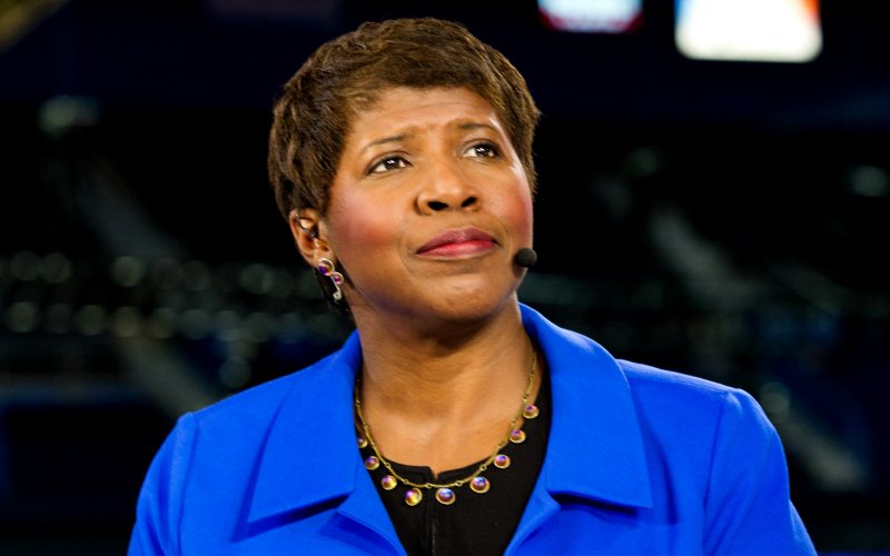 Gwen Ifill, co-anchor of PBS’ “NewsHour” with Judy Woodruff  Passes at 61